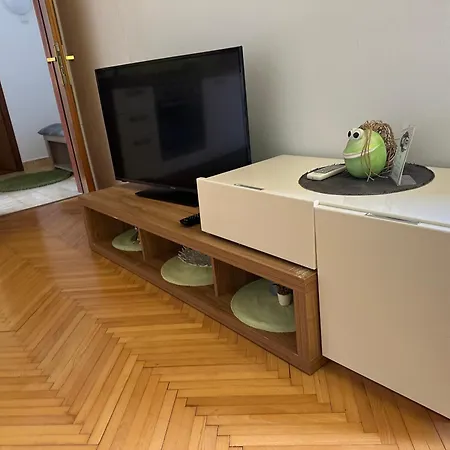 Peloza Apartman *