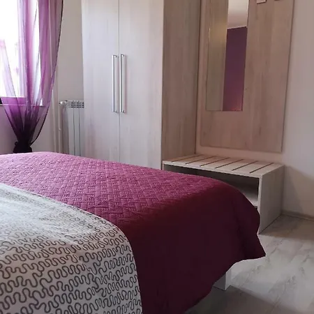 Peloza * Porec