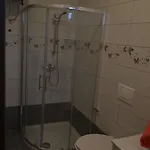 佩勒佐公寓酒店 *